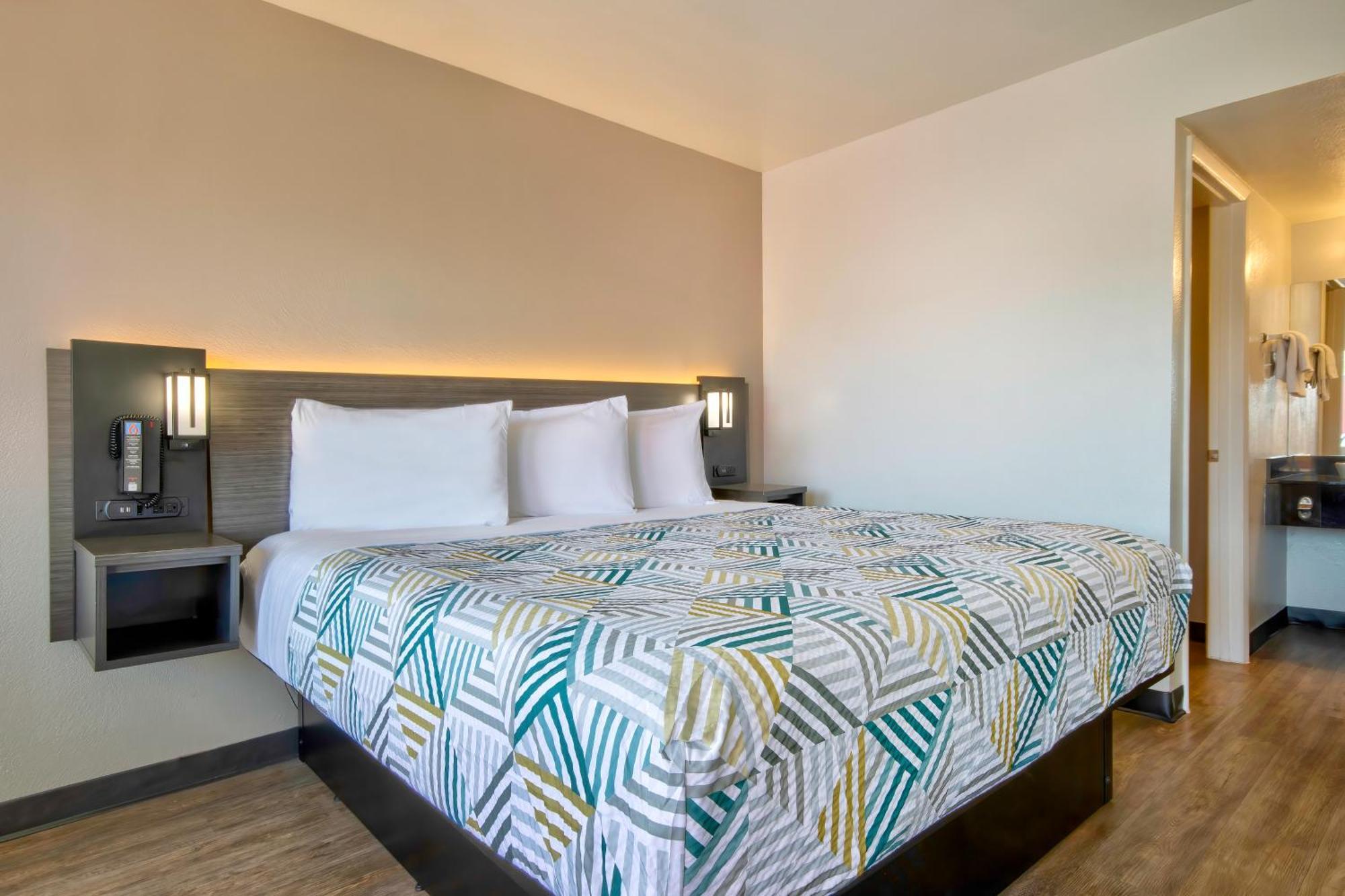 Motel 6-Albuquerque, Nm - Carlisle Bagian luar foto