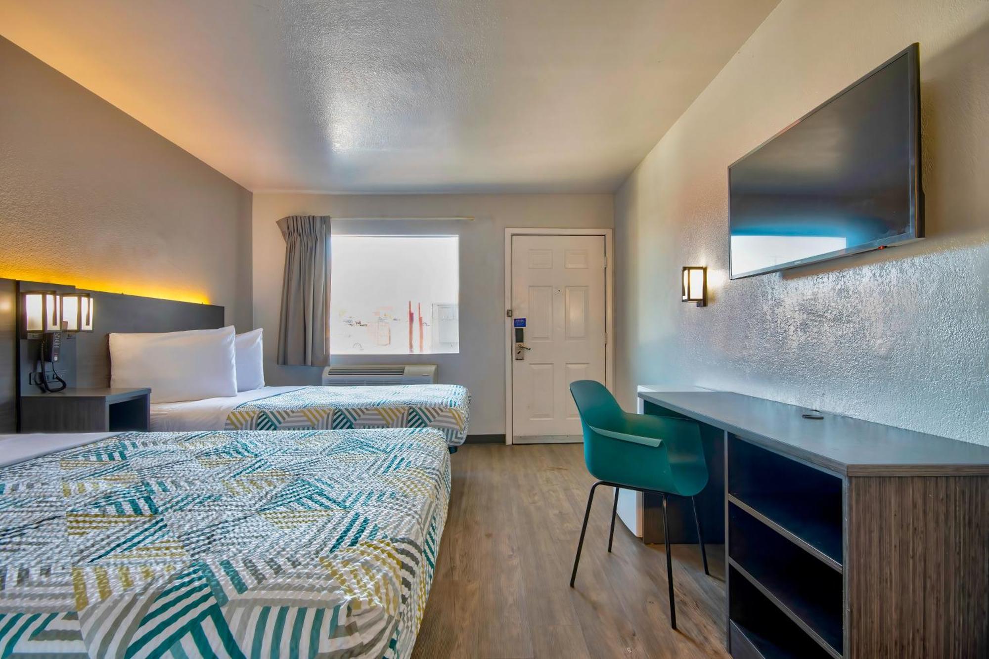 Motel 6-Albuquerque, Nm - Carlisle Bagian luar foto